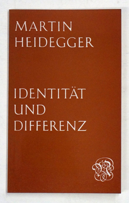 Identität und Differenz.