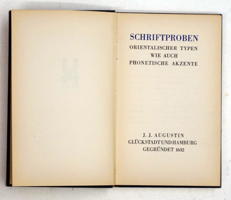 Schriftproben orientalischer Typen wie auch phonetische Akzente.