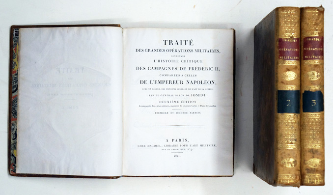 Traité des grandes opérations militaires, contenant l`histoire critique des campagnes de Frédéric II, comparées a celles de l`empereur Napoleon.  Vol. 1–2