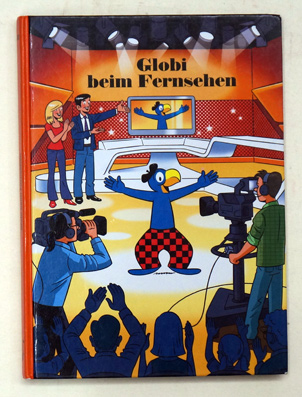 Globi beim Fernsehen