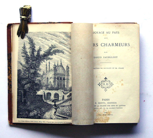 Voyage au pays des Fakirs Charmeurs