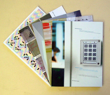 Typografische [Typographische] Monatsblätter TM - Revue suisse de l‘imprimerie RSI - Swiss typographic monthly magazine. 2002, Nr. 1-6 in 5 Heften, compl.