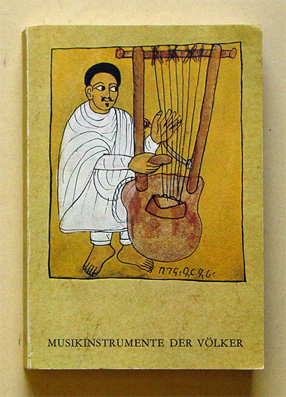 Musikinstrumente der Völker