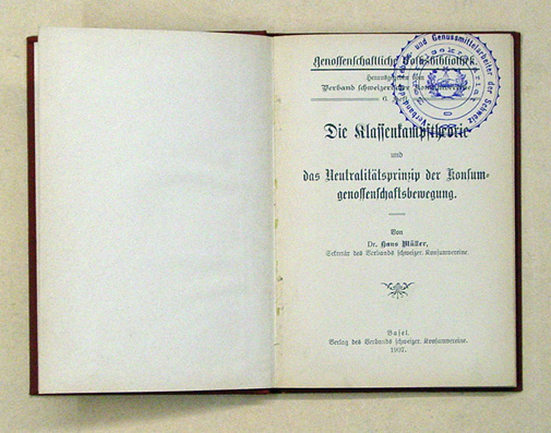 Die Klassenkampftheorie und das Neutralitätsprinzip der Konsumgenossenschaftsbewegung
