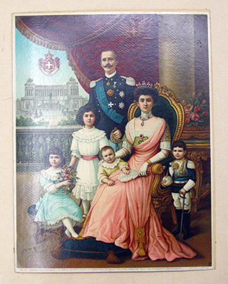 Die italienische Königsfamilie. Famiglia Reale d’Italia. La famille royale d’Italie. La famila real de Italia. The royal family of Italy.