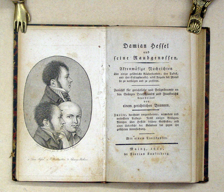 Damian Hessel und seine Raubgenossen