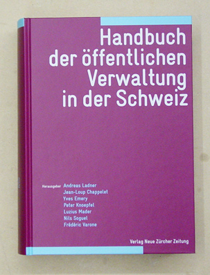 Handbuch der öffentlichen Verwaltung in der Schweiz
