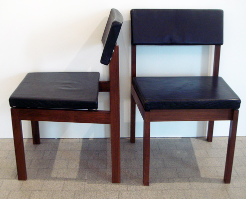 Stuhl mit Lederbespannung Mod. 3100 (2 Stück)