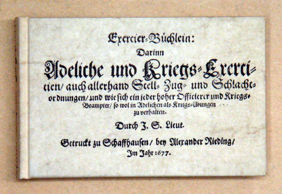Exercier-Büchlein: Darinn Adeliche und Kriegs-Exercitien /: J. S., Lieut[enant] Exercier-Büchlein : Darinn Adeliche und Kriegs-Exercitien / auch allerhand Stell-, Zug- und Schlachtordnungen / und wie sich ein jeder hoher Officierer und Kriegs-Beampter / s