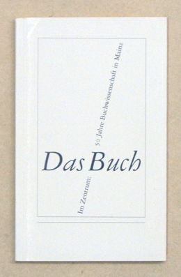 Im Zentrum: das Buch