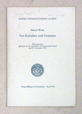 Von Kristallen und Gesteinen