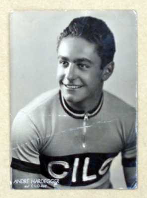 [Postkarte «André Hardegger auf Cilo-Rad»]