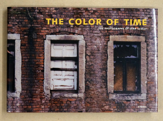 The Color of Time. The Photographs of Sean Scully.