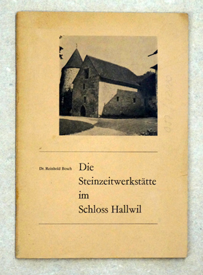 Die Steinzeitwerkstätte  im Schloss Hallwil.