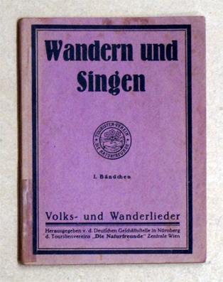 Wandern und singen.