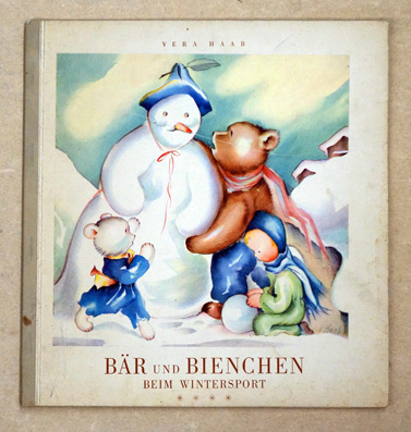 Bär und Bienchen beim Wintersport