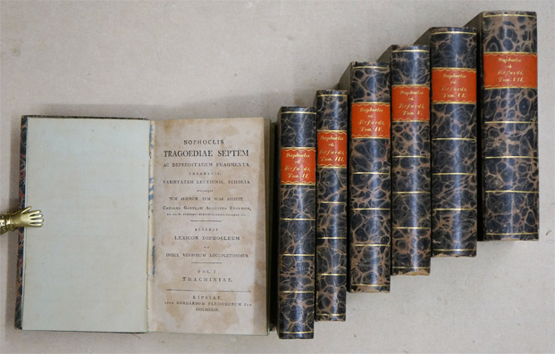 Sophoclis tragoediae septem ac deperditarum fragmenta emendavit, varietatem lectionis, scholia notasque tum aliorum tum suas adjecit Karl Gottlob August Erfurdt. Vol. I - VII (7 Bde., compl.)